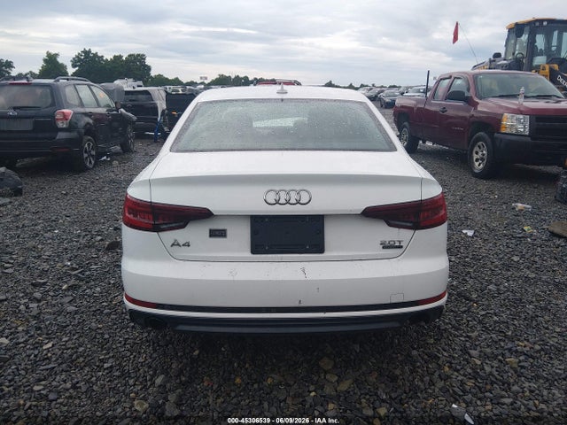 2018 Audi A4 2.0t Premium/2.0t Tech Premium მანქანა იყიდება აუქციონზე, vin: WAUDNAF41JA118327, აუქციონის ნომერი: 45306539