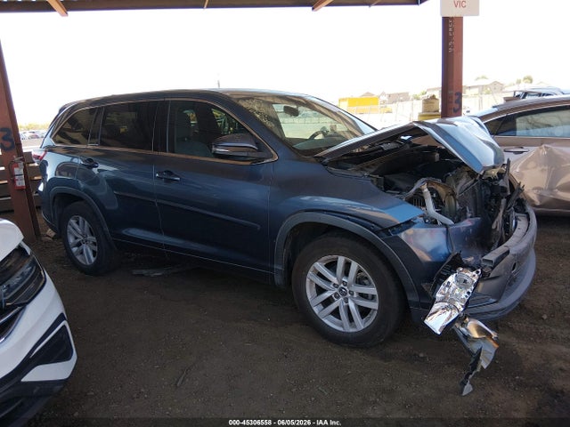 5TDZKRFH0GS122836 Toyota Highlander Le V6