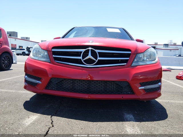Продаж на аукціоні авто 2012 Mercedes-benz C 250 Sport, vin: WDDGF4HB6CR208836, номер лоту: 45306560