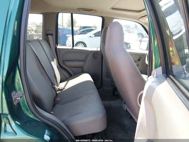 45306572 :رقم المزاد ، 1J4GL48K84W205727 vin ، 2004 Jeep Liberty Sport مزاد بيع