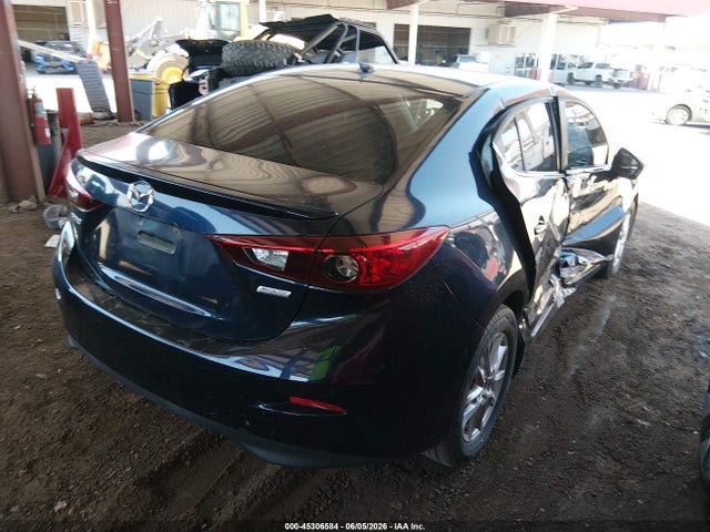 Mazda Mazda3 I Touring 2014 JM1BM1V77E1147684 Image 4