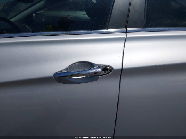45306606 :رقم المزاد ، 5NPEC4AB2CH335921 vin ، 2012 Hyundai Sonata Limited 2.0t مزاد بيع
