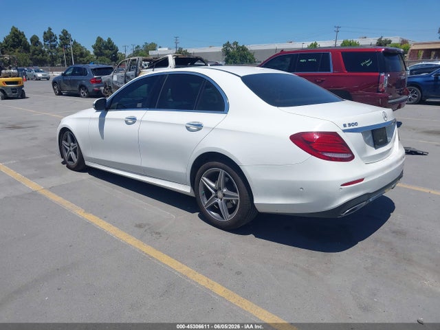Mercedes-Benz E 300 2017 WDDZF4JB8HA015273 Image 3