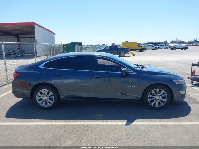 1G1ZD5ST0KF167824 Chevrolet MALIBU LT