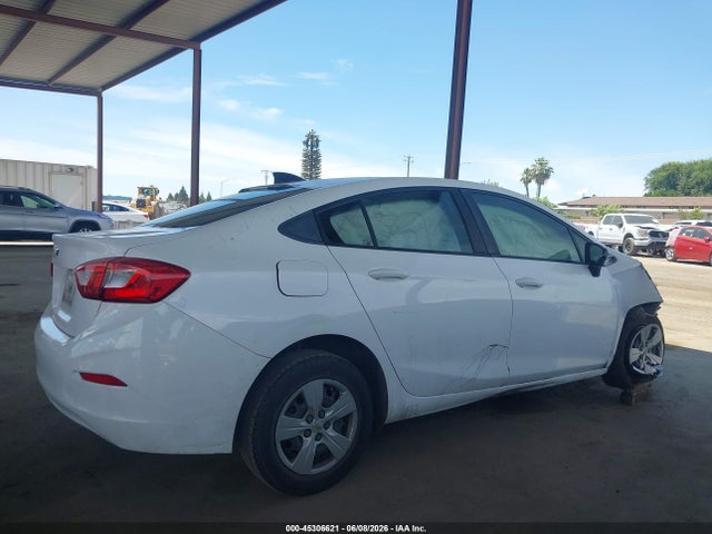 Chevrolet Cruze Ls Auto 2018 1G1BC5SM3J7237063 Image 13