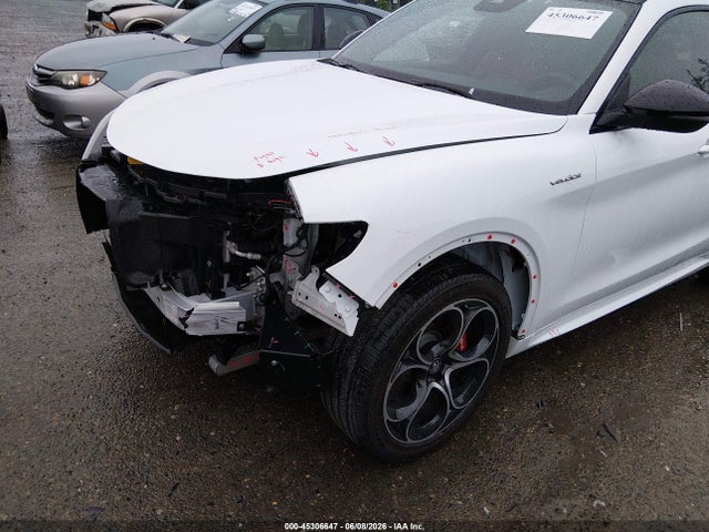 Alfa Romeo Stelvio Veloce Awd 2023 ZASPAKBNXP7D65276 Image 18