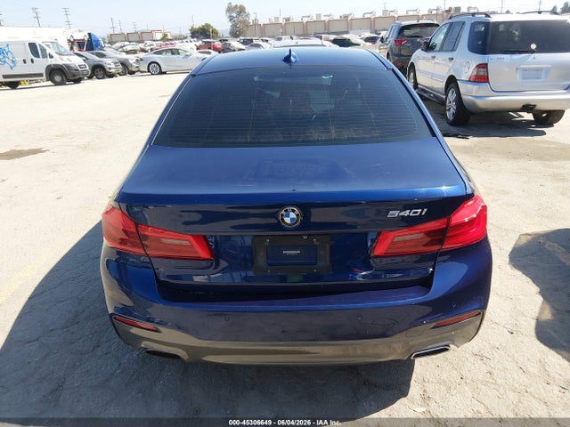 BMW 540I 2019 WBAJE5C56KWW32430 Image 16