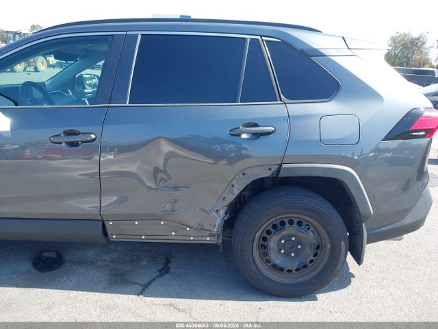 Toyota RAV4 LE 2020 2T3H1RFV8LC040349 Image 6