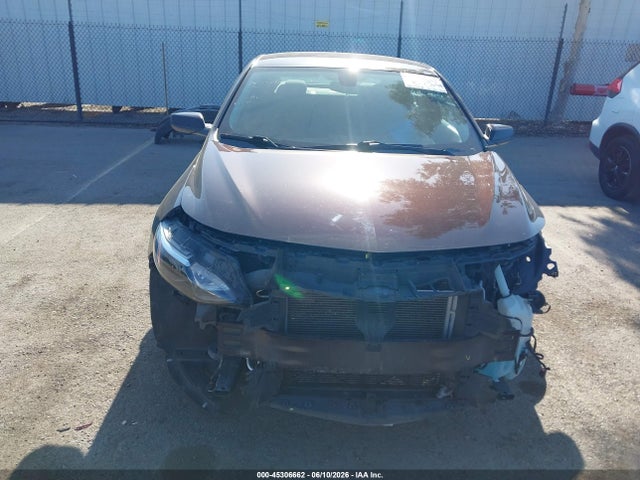 1G1ZD5ST1LF076871 Chevrolet Malibu Fwd Lt