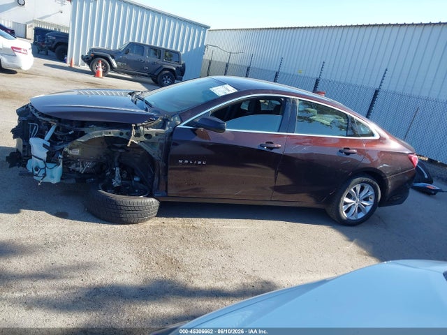 1G1ZD5ST1LF076871 Chevrolet Malibu Fwd Lt