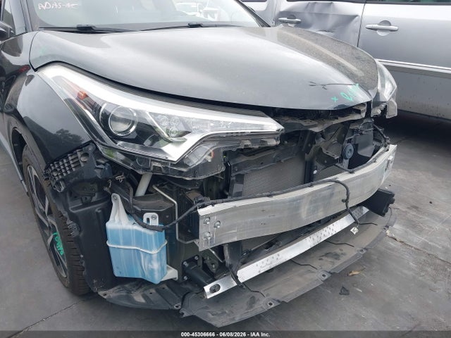 Продаж на аукціоні авто 2019 Toyota C-hr Xle, vin: JTNKHMBXXK1030361, номер лоту: 45306666