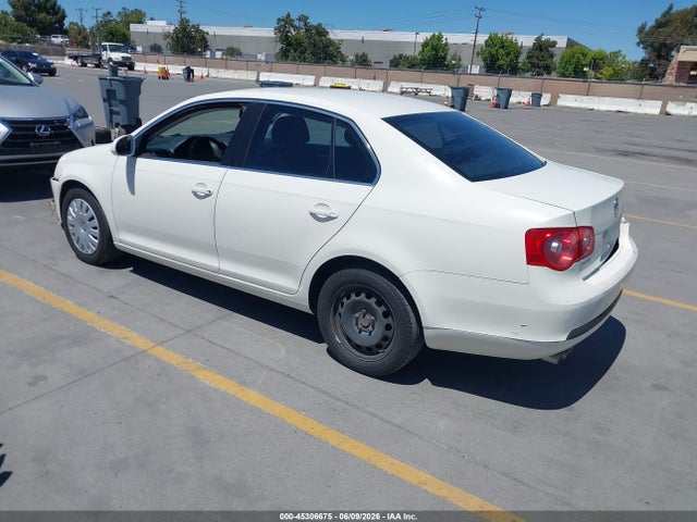 45306675 :رقم المزاد ، 3VWRG71K65M614712 vin ، 2005 Volkswagen Jetta 2.5 مزاد بيع
