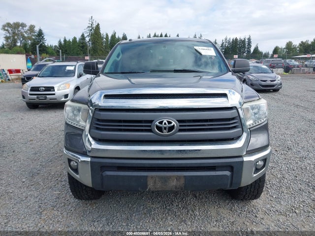 5TFUY5F10EX338410 Toyota Tundra Sr5 5.7l V8