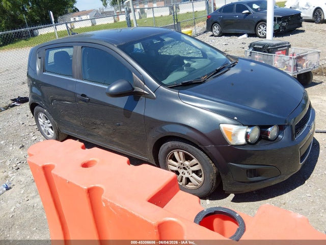 45306686 :رقم المزاد ، 1G1JC6SH2E4220525 vin ، 2014 Chevrolet Sonic Lt Auto مزاد بيع