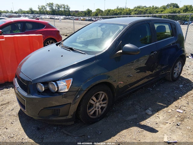45306686 :رقم المزاد ، 1G1JC6SH2E4220525 vin ، 2014 Chevrolet Sonic Lt Auto مزاد بيع