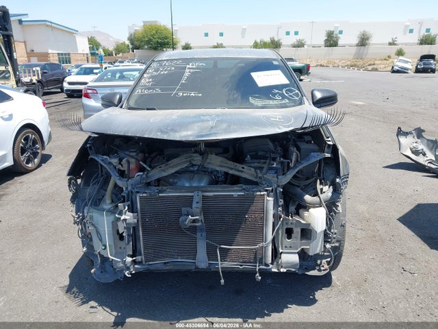Toyota RAV4 LE 2015 JTMZFREV9FD062366 Image 13