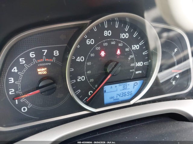 Toyota RAV4 LE 2015 JTMZFREV9FD062366 Image 7