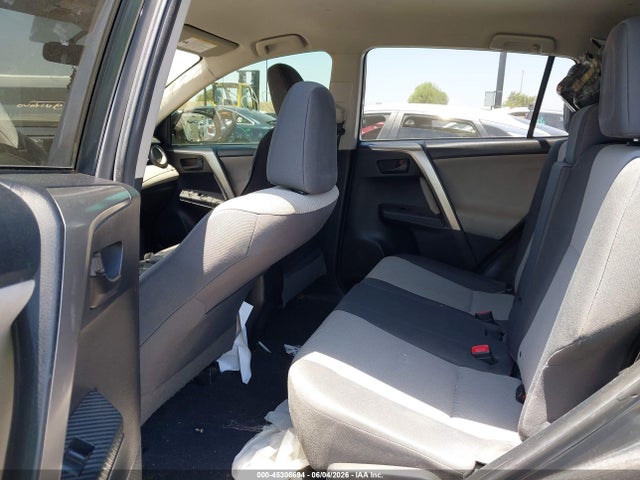 Toyota RAV4 LE 2015 JTMZFREV9FD062366 Image 8