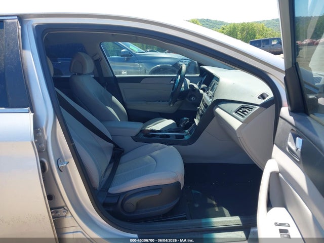 2015 Hyundai Sonata Se მანქანა იყიდება აუქციონზე, vin: 5NPE24AF2FH159043, აუქციონის ნომერი: 45306700