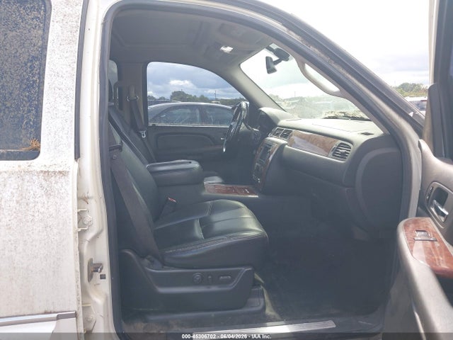 45306702 :رقم المزاد ، 1GNFK13098R181698 vin ، 2008 Chevrolet Tahoe Ltz مزاد بيع