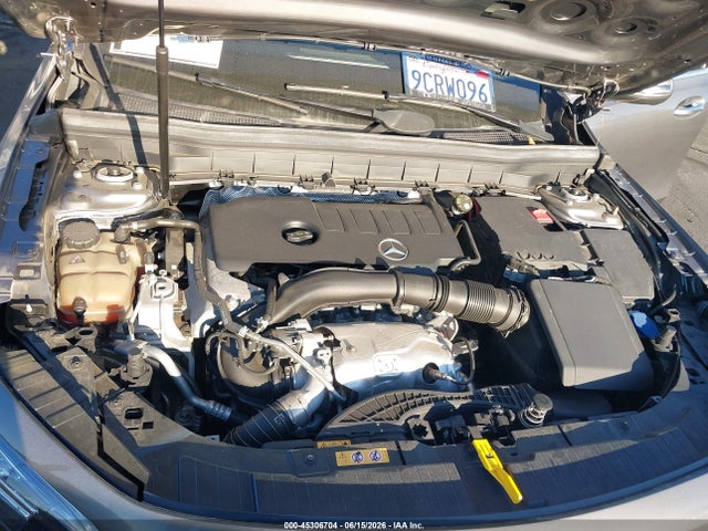45306704 :رقم المزاد ، WDC4M4HB6LW004813 vin ، 2020 Mercedes-benz Glb 250 4matic مزاد بيع