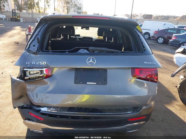45306704 :رقم المزاد ، WDC4M4HB6LW004813 vin ، 2020 Mercedes-benz Glb 250 4matic مزاد بيع