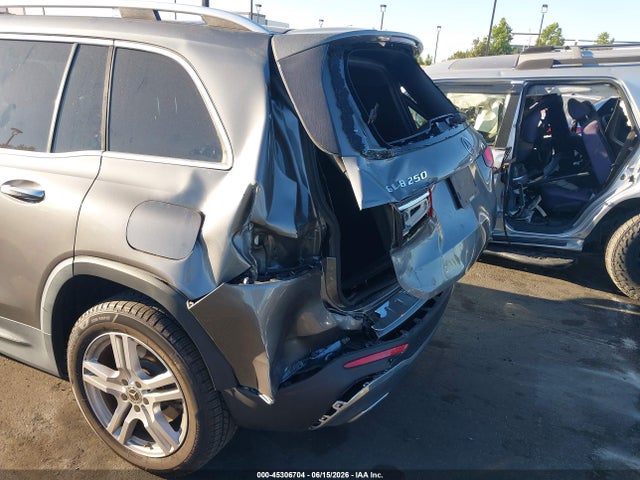 45306704 :رقم المزاد ، WDC4M4HB6LW004813 vin ، 2020 Mercedes-benz Glb 250 4matic مزاد بيع