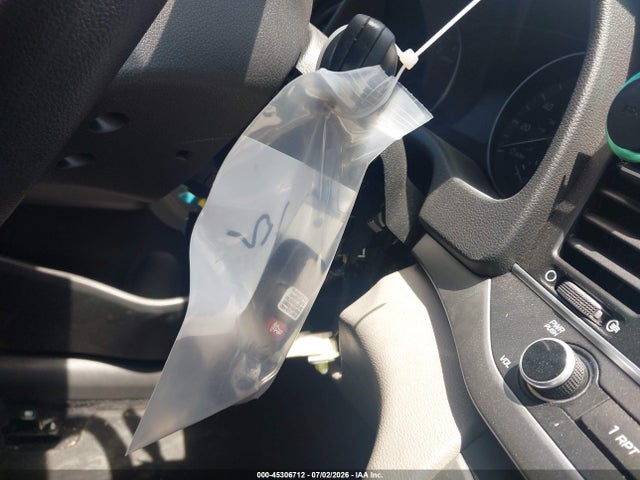 Hyundai ELANTRA SE 2018 KMHD74LF1JU466465 Image 13