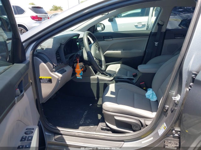 Hyundai ELANTRA SE 2018 KMHD74LF1JU466465 Image 5