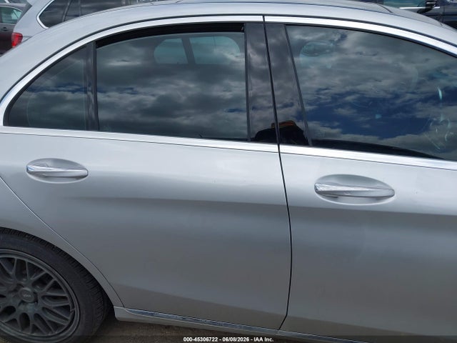 45306722 :رقم المزاد ، WDDWF4JB8JR387044 vin ، 2018 Mercedes-benz C 300 مزاد بيع