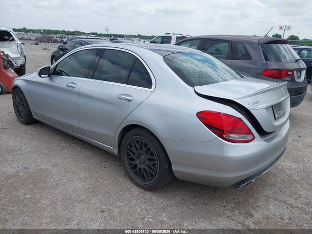 45306722 :رقم المزاد ، WDDWF4JB8JR387044 vin ، 2018 Mercedes-benz C 300 مزاد بيع