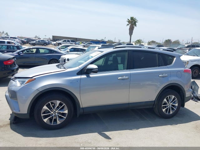 JTMRJREV3JD225133 Toyota Rav4 Hybrid Xle