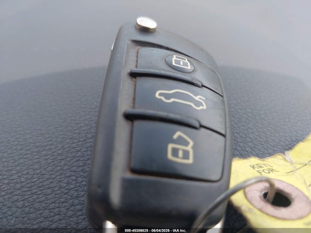 2016 Audi A3 2.0t Premium მანქანა იყიდება აუქციონზე, vin: WAUB8GFF1G1029529, აუქციონის ნომერი: 45306825