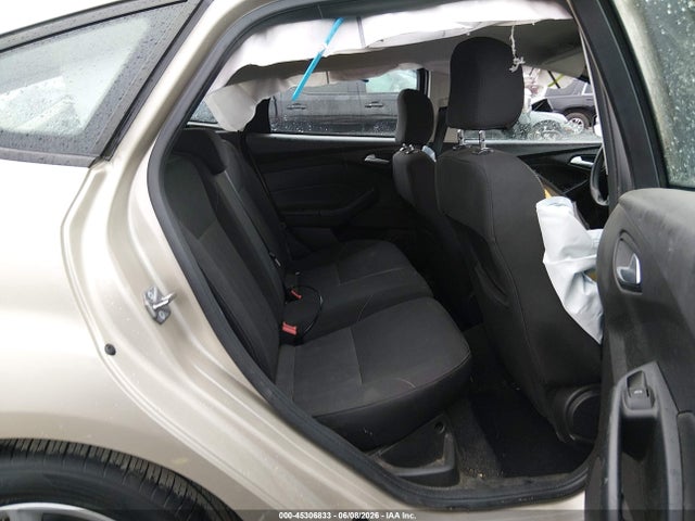 Ford FOCUS SE 2017 1FADP3K20HL271427 Image 8