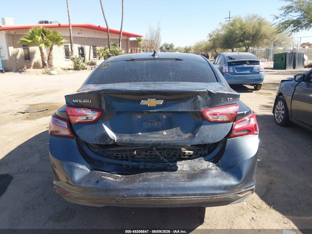 1G1ZD5ST7LF055118 Chevrolet Malibu Fwd Lt
