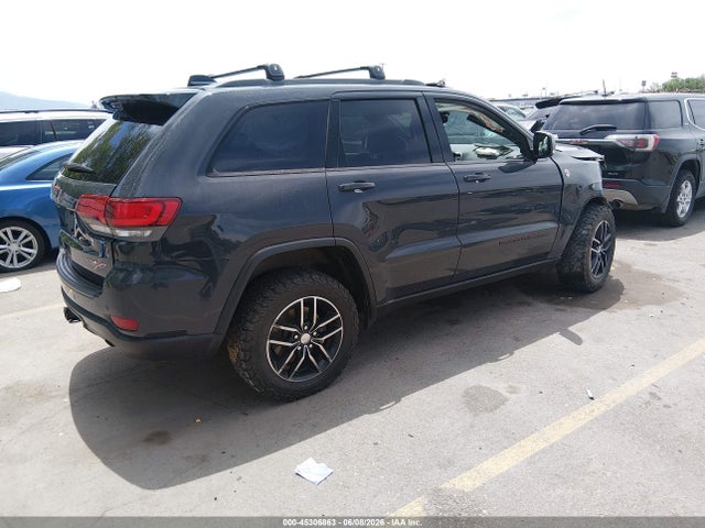 1C4RJFLG8JC106177 Jeep Grand Cherokee Trailhawk 4x4