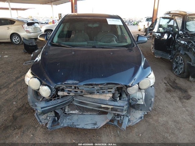 Chevrolet Sonic Ls Auto 2015 1G1JA6SH2F4151536 Image 13