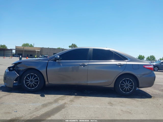 Toyota CAMRY LE 2017 4T1BF1FK8HU643220 Image 14