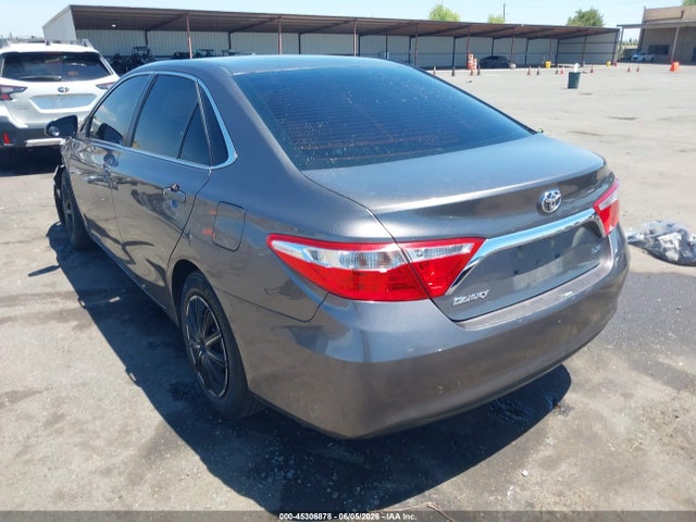 Toyota CAMRY LE 2017 4T1BF1FK8HU643220 Image 3
