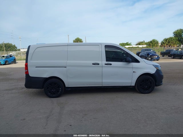 45306893 :رقم المزاد ، WD3PG2EA7H3263114 vin ، 2017 Mercedes-benz Metris مزاد بيع