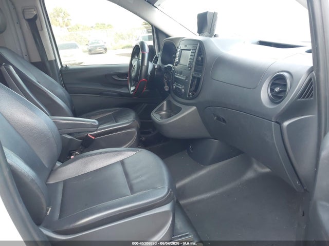 45306893 :رقم المزاد ، WD3PG2EA7H3263114 vin ، 2017 Mercedes-benz Metris مزاد بيع