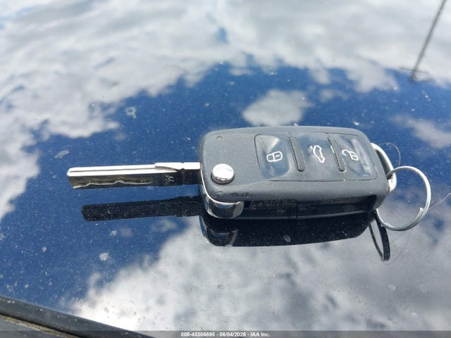 2011 Volkswagen Jetta Sportwagen 2.0l Tdi მანქანა იყიდება აუქციონზე, vin: 3VWPL7AJ7BM662497, აუქციონის ნომერი: 45306895