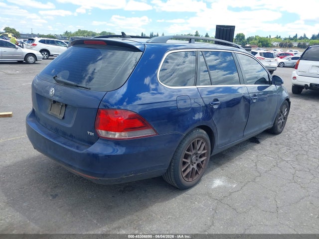 2011 Volkswagen Jetta Sportwagen 2.0l Tdi მანქანა იყიდება აუქციონზე, vin: 3VWPL7AJ7BM662497, აუქციონის ნომერი: 45306895