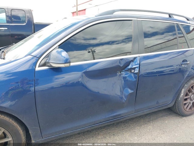 2011 Volkswagen Jetta Sportwagen 2.0l Tdi მანქანა იყიდება აუქციონზე, vin: 3VWPL7AJ7BM662497, აუქციონის ნომერი: 45306895