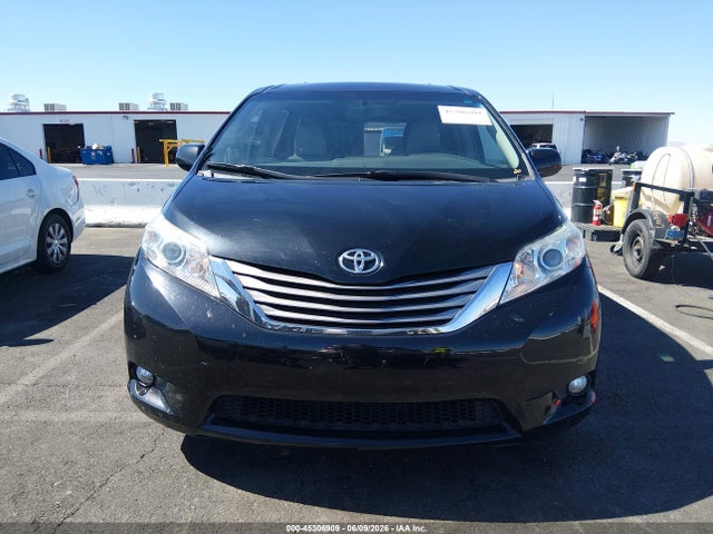 Toyota Sienna Xle 7 Passenger 2017 5TDDZ3DC3HS176921 Image 12