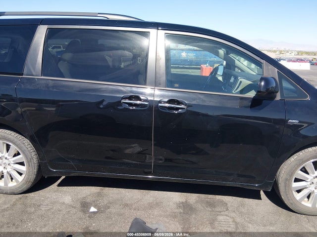 Toyota Sienna Xle 7 Passenger 2017 5TDDZ3DC3HS176921 Image 13