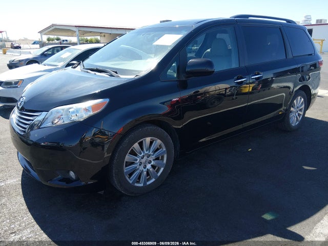 Toyota Sienna Xle 7 Passenger 2017 5TDDZ3DC3HS176921 Image 2