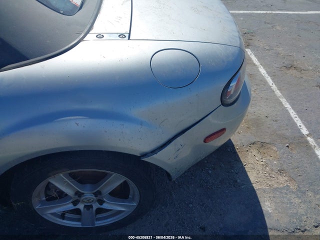 45306921 :رقم المزاد ، JM1NC25F360115822 vin ، 2006 Mazda Mx-5 Touring مزاد بيع