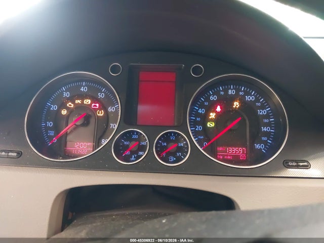 Продажа на аукционе авто 2006 Volkswagen Passat 2.0t, vin: WVWAK73C26P037564, номер лота: 45306922