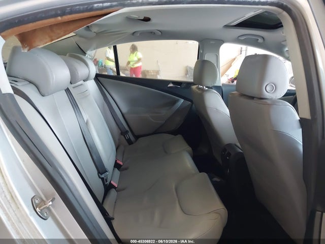 Продажа на аукционе авто 2006 Volkswagen Passat 2.0t, vin: WVWAK73C26P037564, номер лота: 45306922
